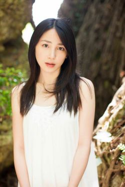 把傻子叫进屋帮忙
